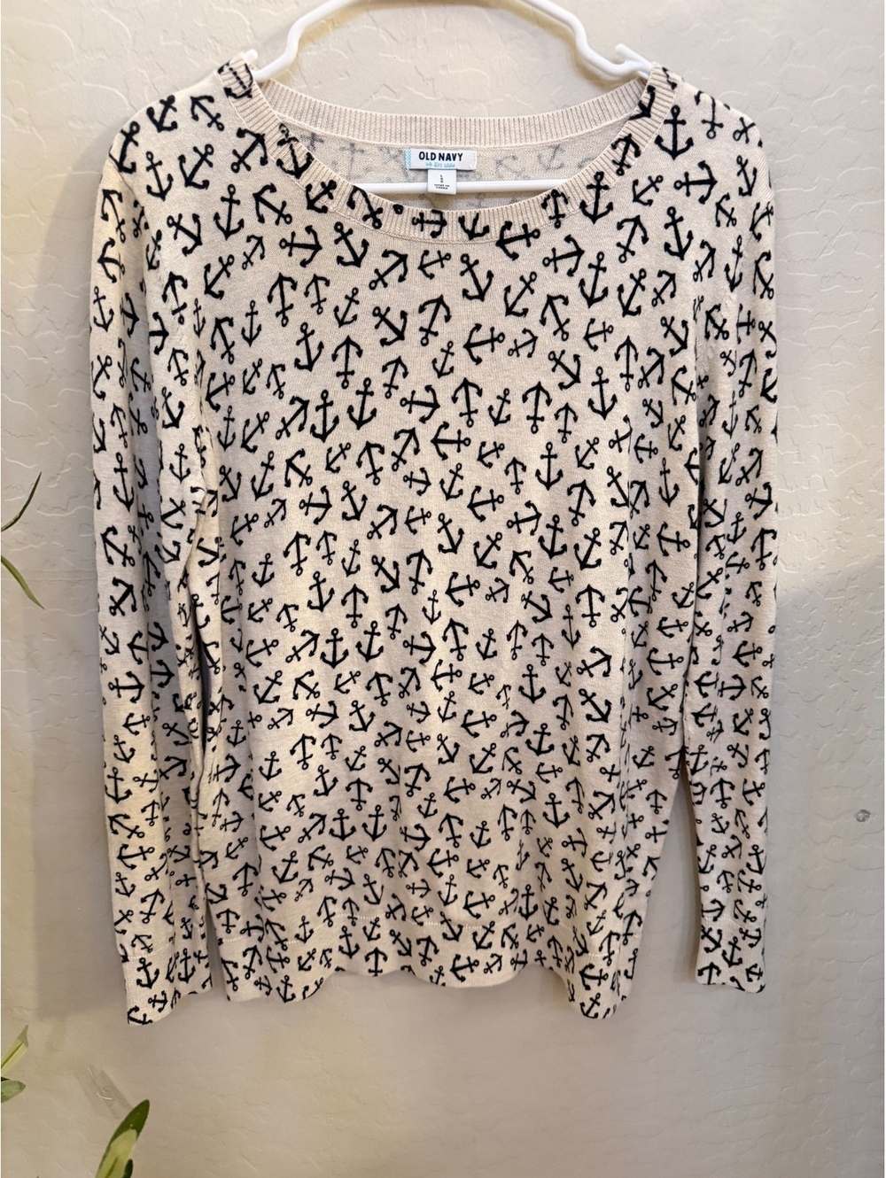 100% cotton old navy crew neck long sleeve sweater